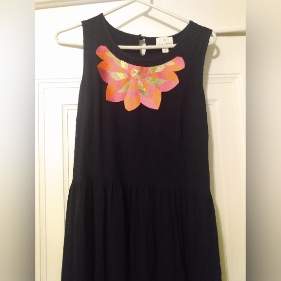 Julie Brown NYC Size 8 Dark Navy Full Length Maxi Dress Embroidered Neckline - Picture 1 of 5